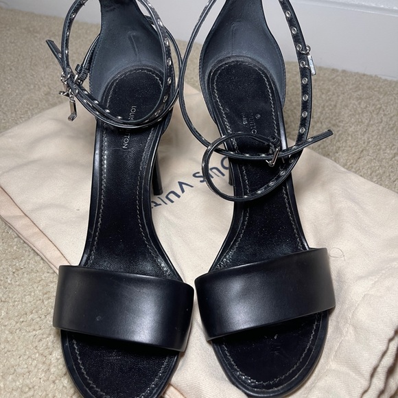 Louis Vuitton callback pump - Picture 3 of 5